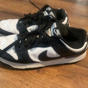 Black and white size 13